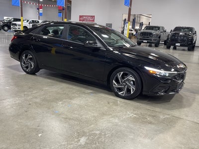 2025 Hyundai ELANTRA SEL Convenience