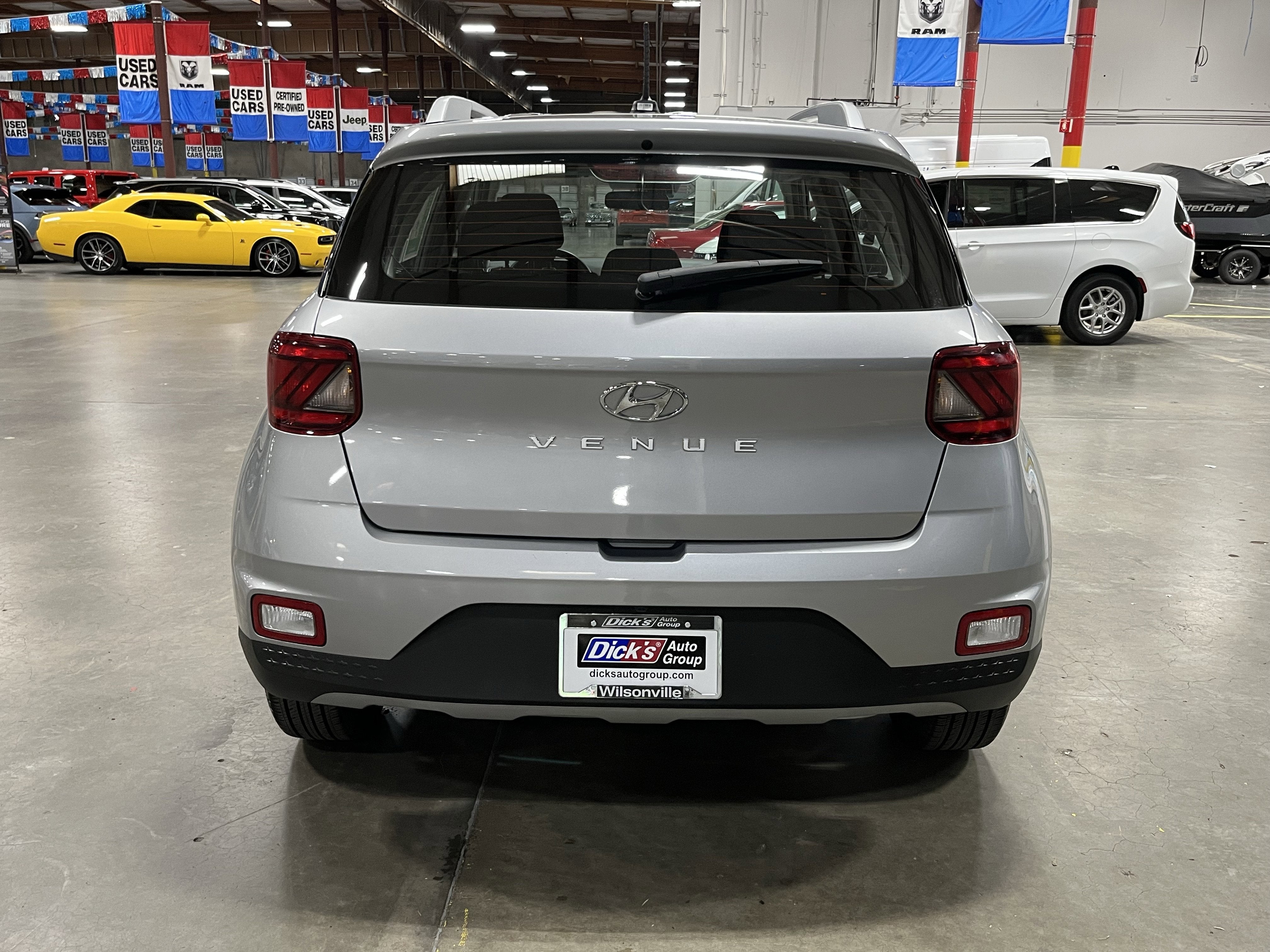 2025 Hyundai VENUE SEL