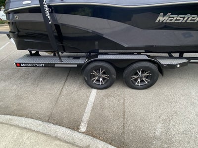 2017 Master Craft X23 Base