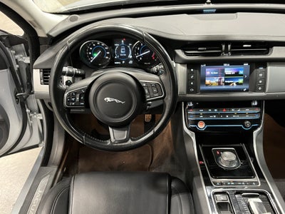 2016 Jaguar XF 35t Premium