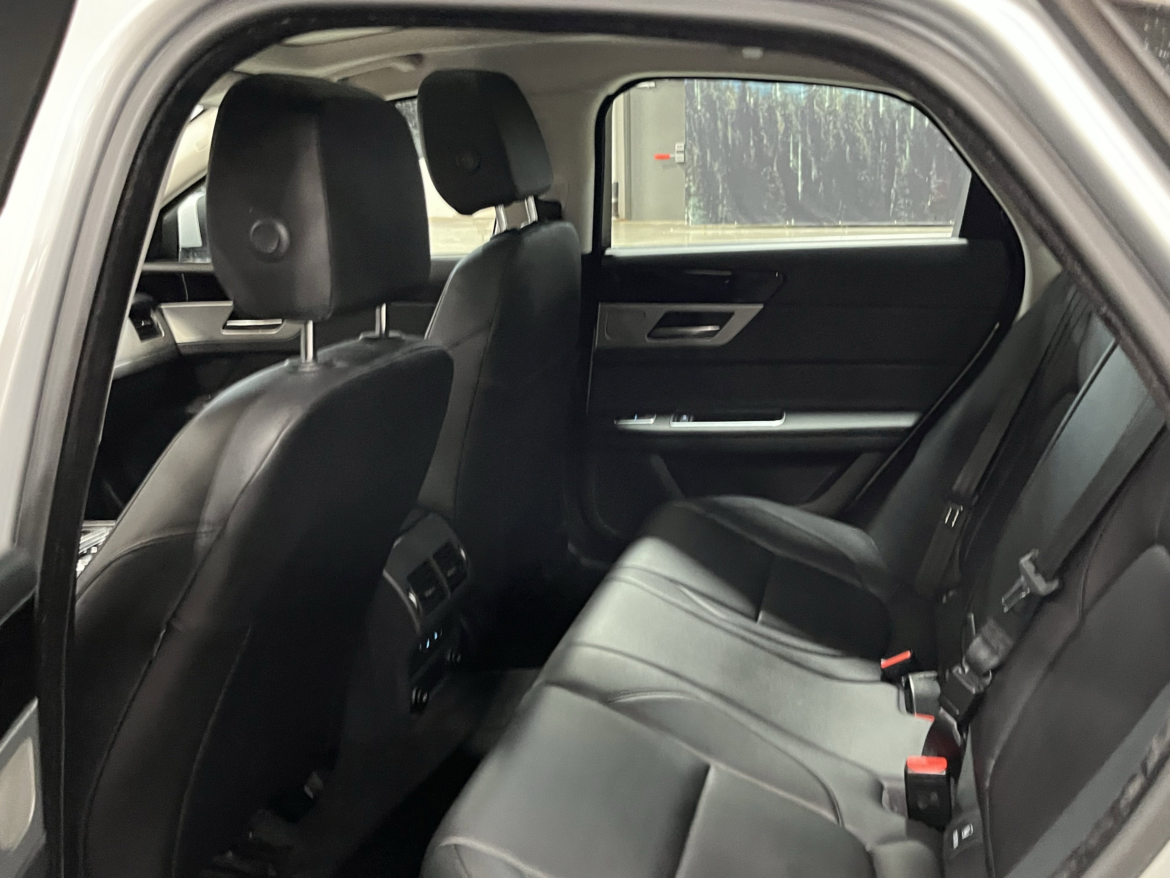 2016 Jaguar XF 35t Premium