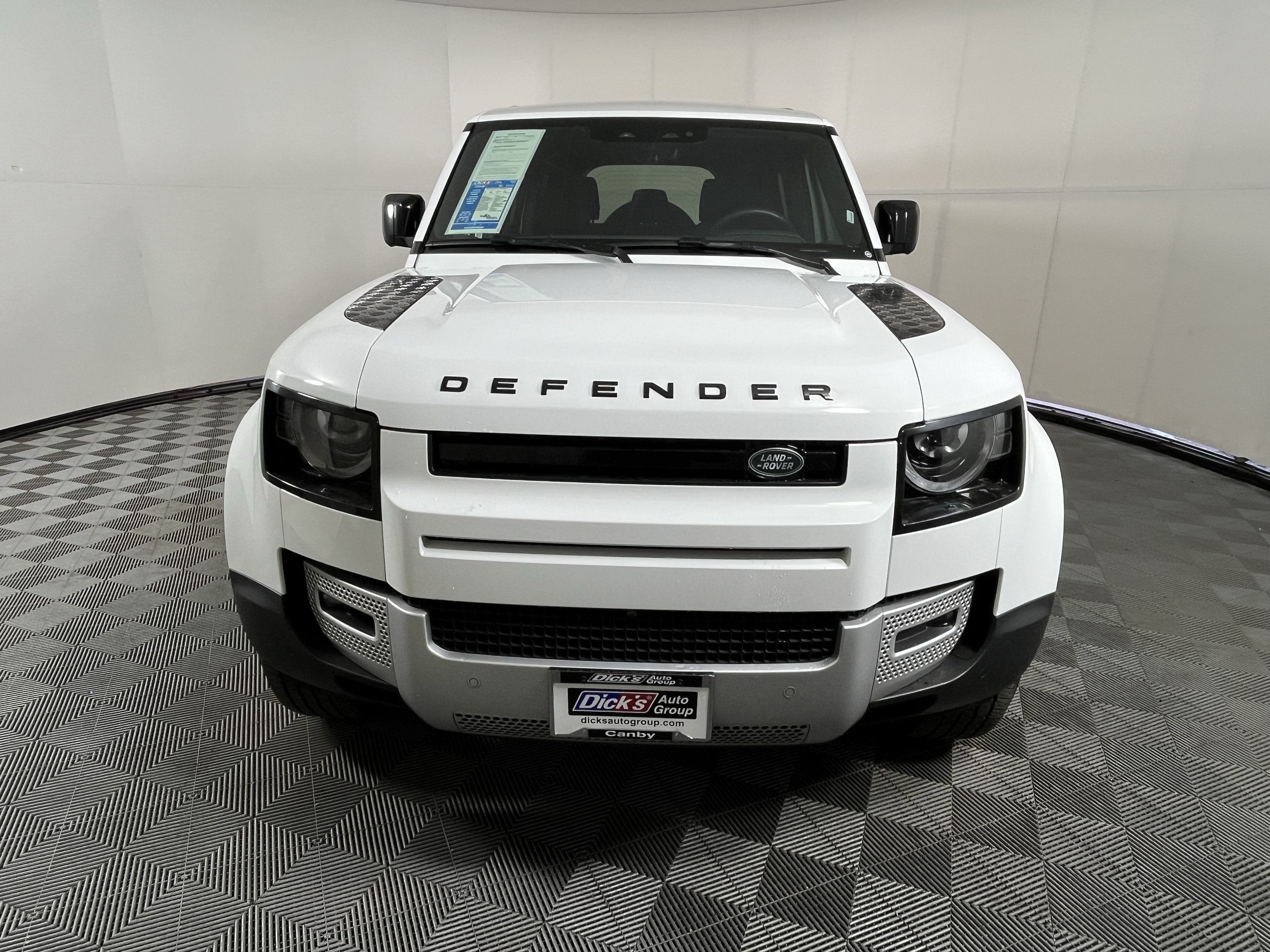 2025 Land Rover Defender 110 S