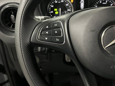 2023 Mercedes-Benz Metris Passenger