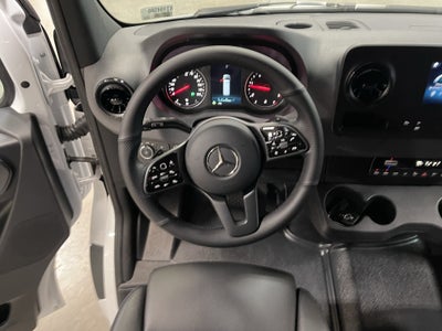 2024 Mercedes-Benz Sprinter 2500 Passenger 170 WB