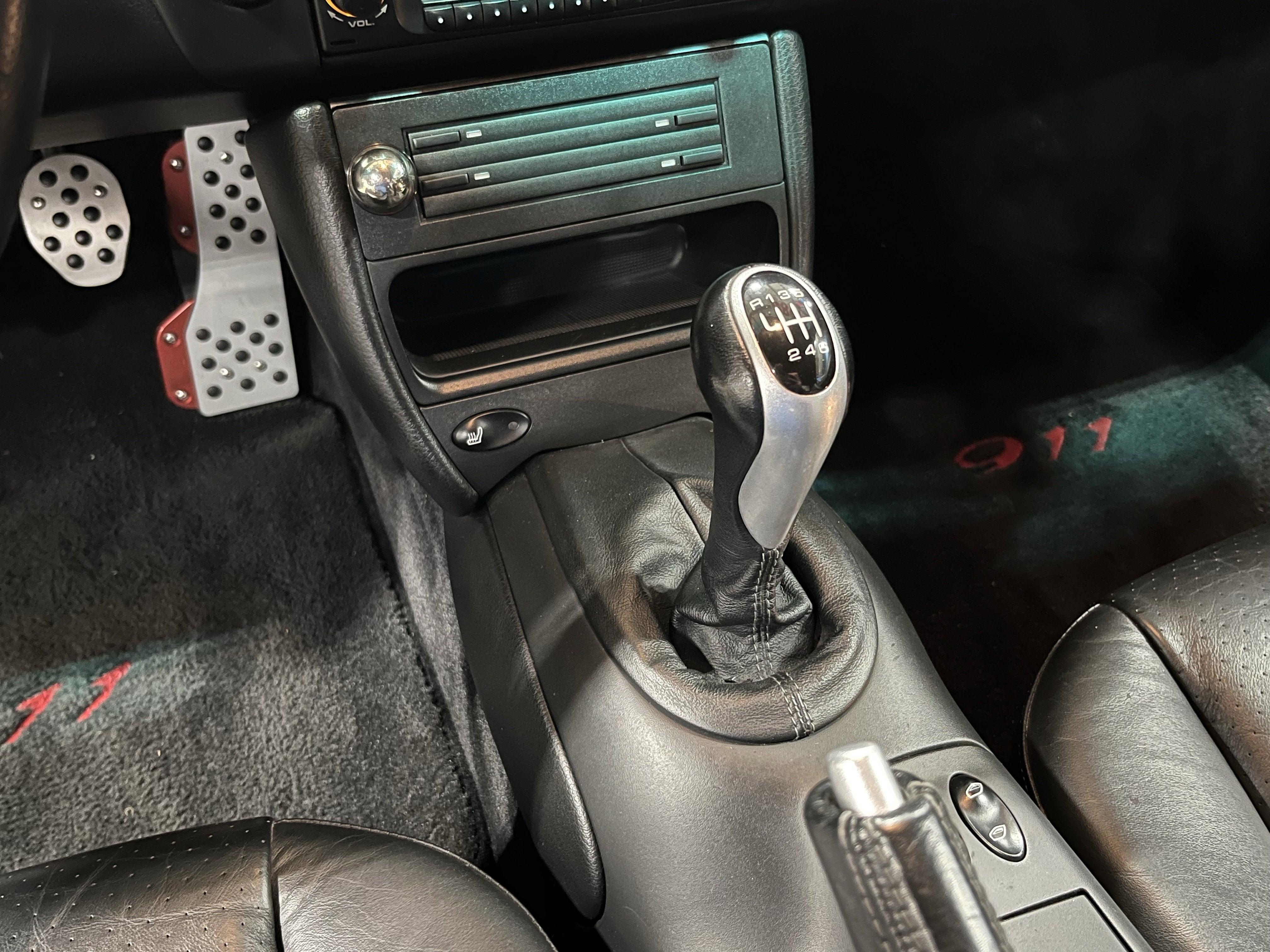 2003 Porsche 911 Carrera