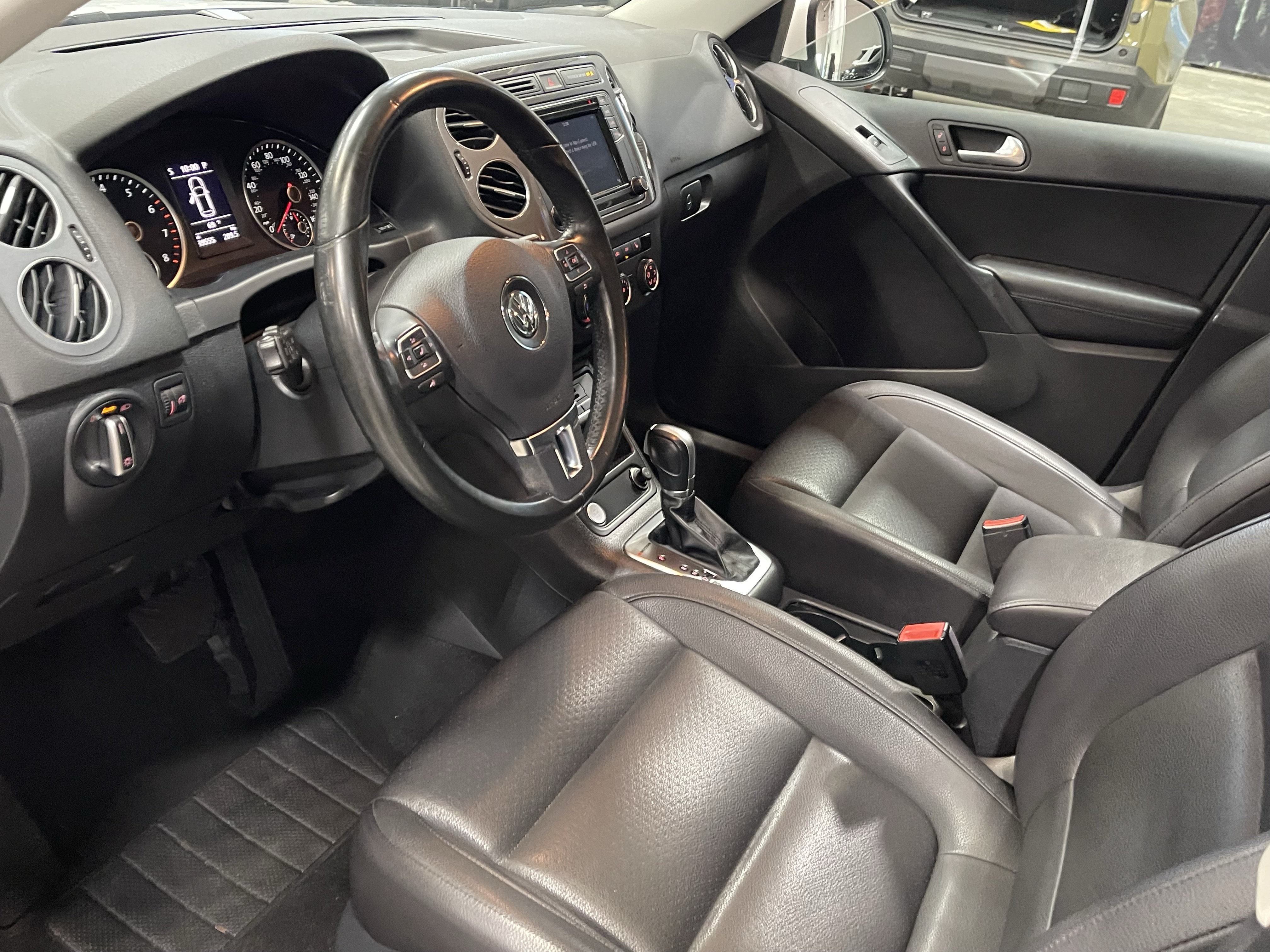 2017 Volkswagen Tiguan 2.0T Wolfsburg Edition