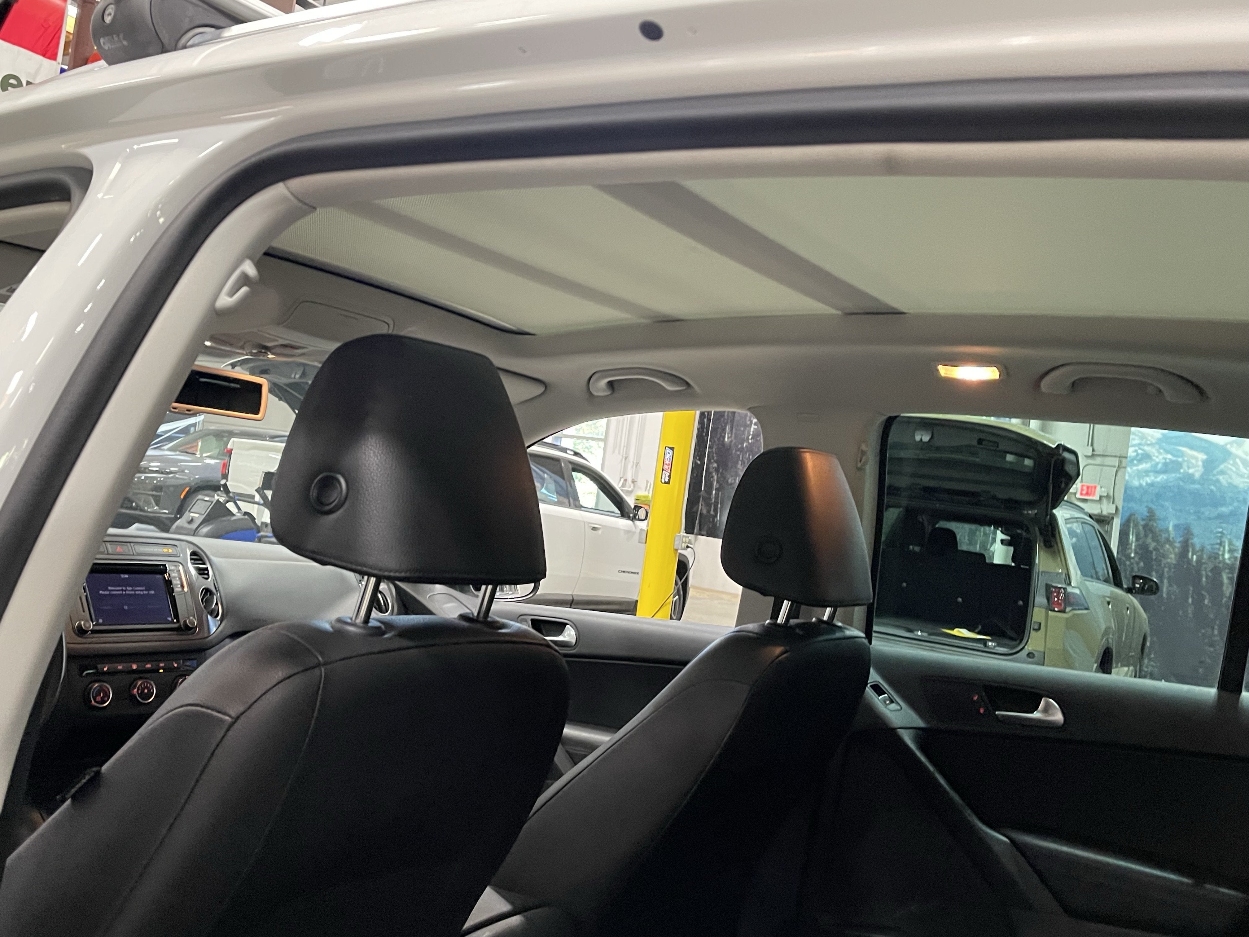 2017 Volkswagen Tiguan 2.0T Wolfsburg Edition