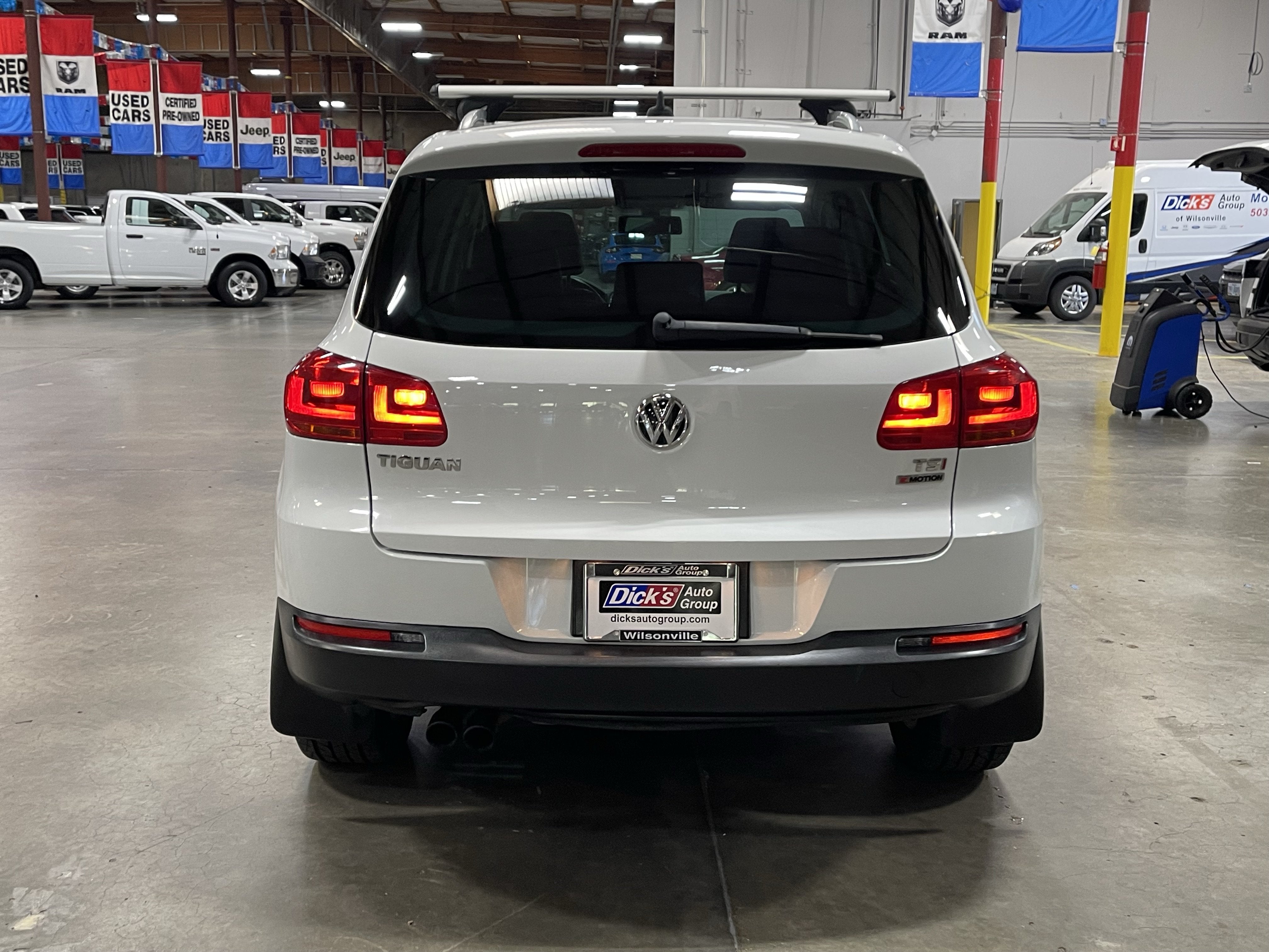 2017 Volkswagen Tiguan 2.0T Wolfsburg Edition