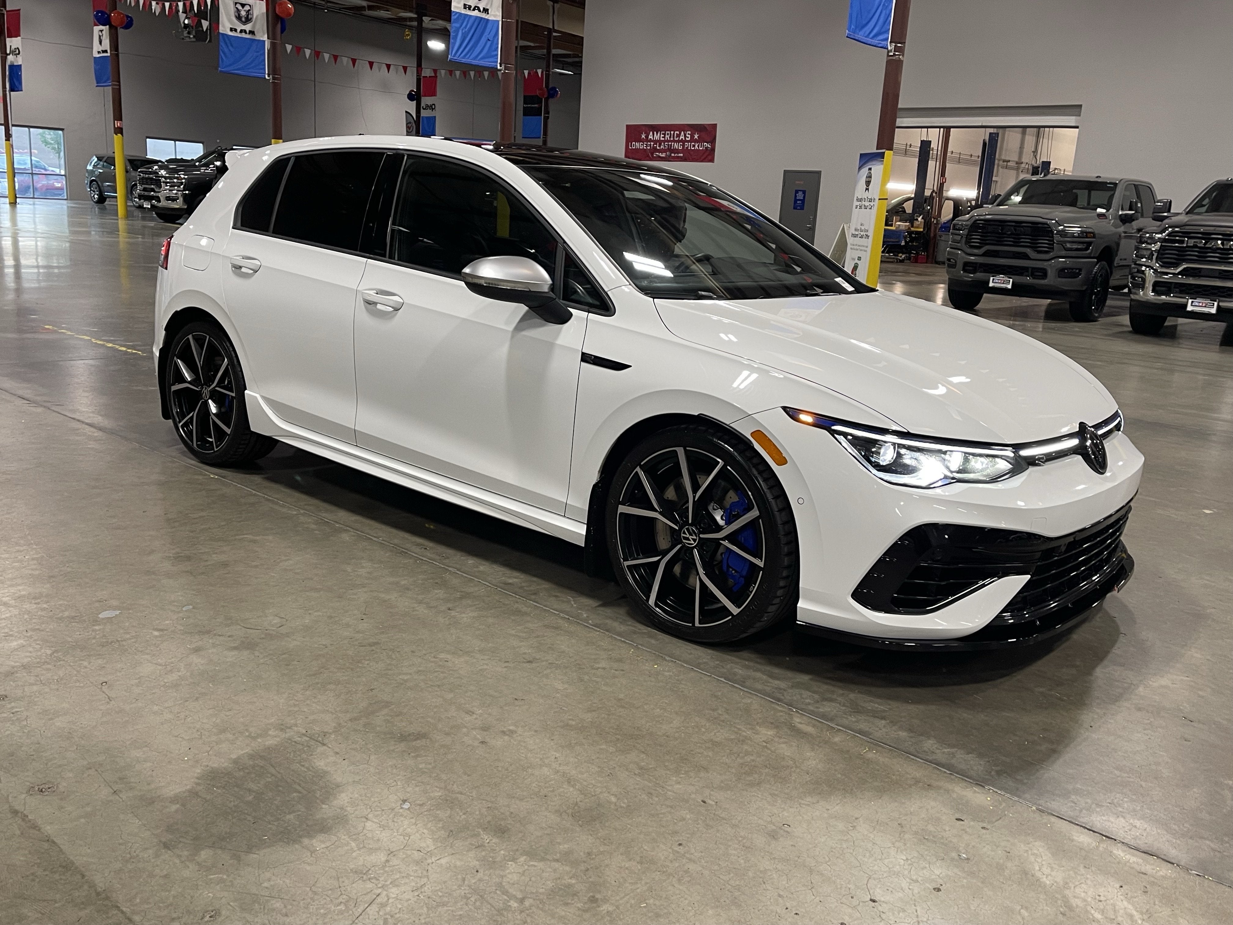 2024 Volkswagen Golf R 2.0T