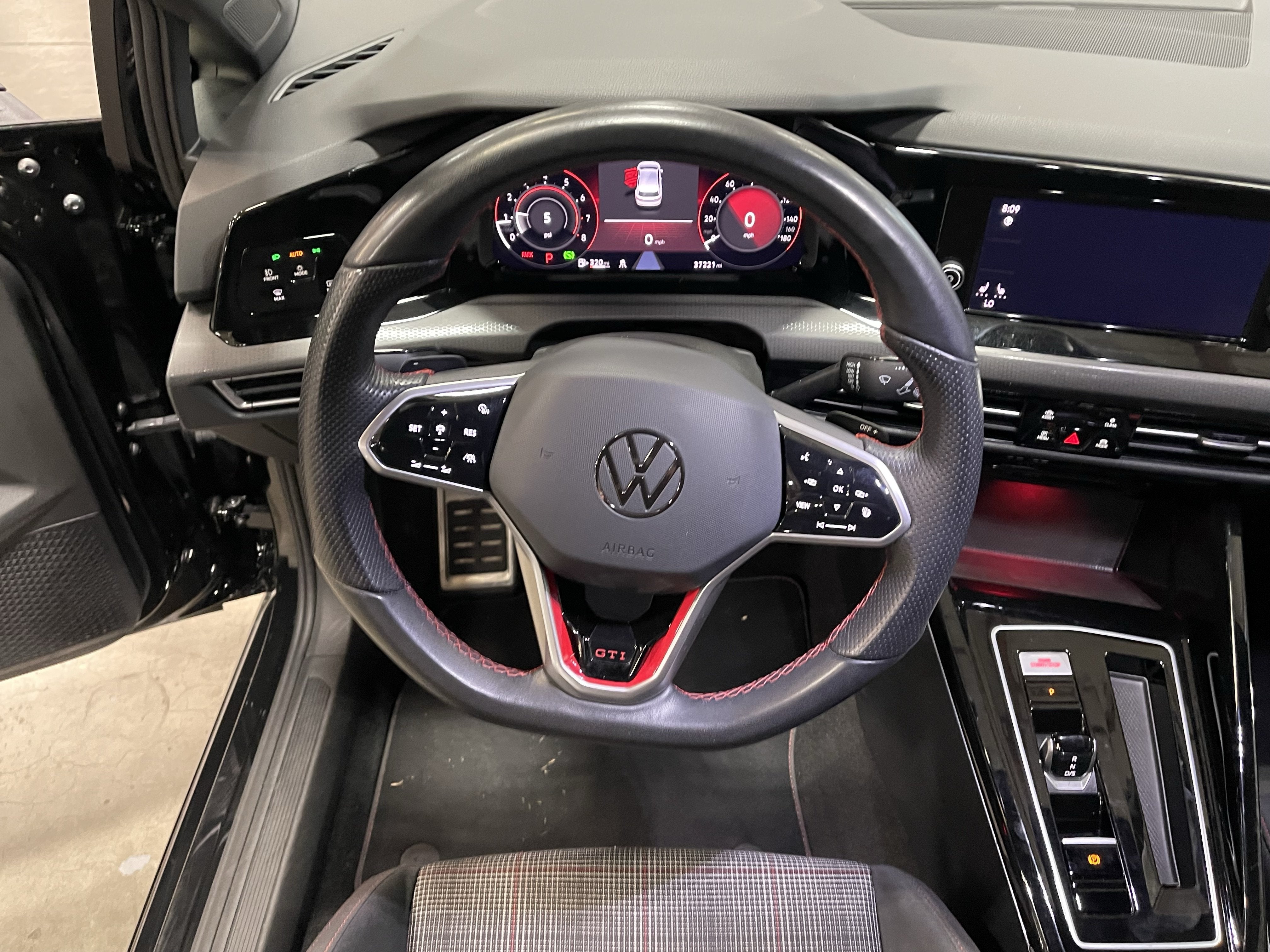 2024 Volkswagen Golf GTI 2.0T S