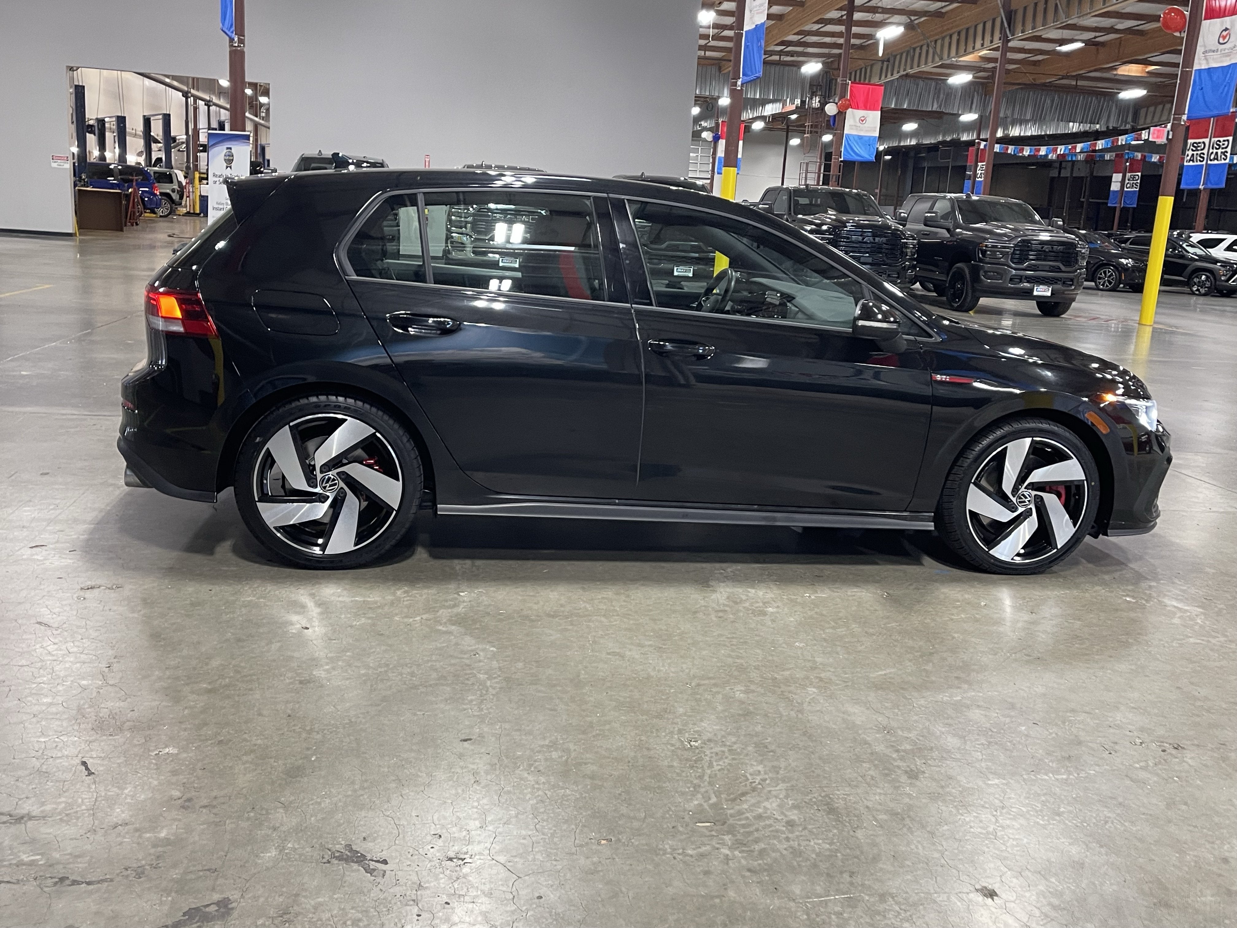 2024 Volkswagen Golf GTI 2.0T S