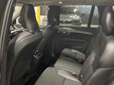 2023 Volvo XC90 B5 Core
