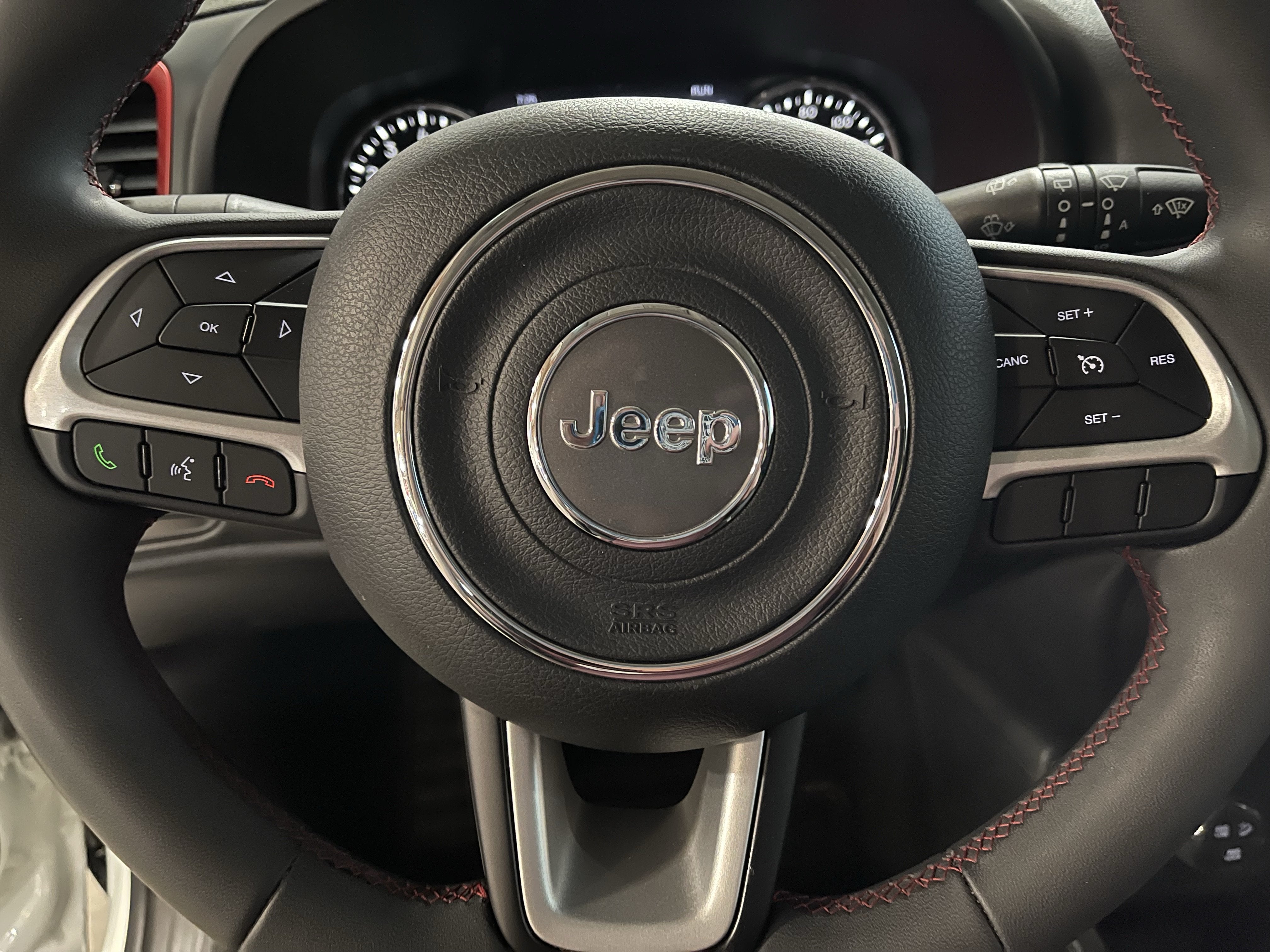 2023 Jeep Renegade Trailhawk