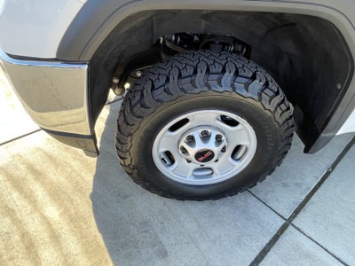 2023 GMC Sierra 2500HD Pro