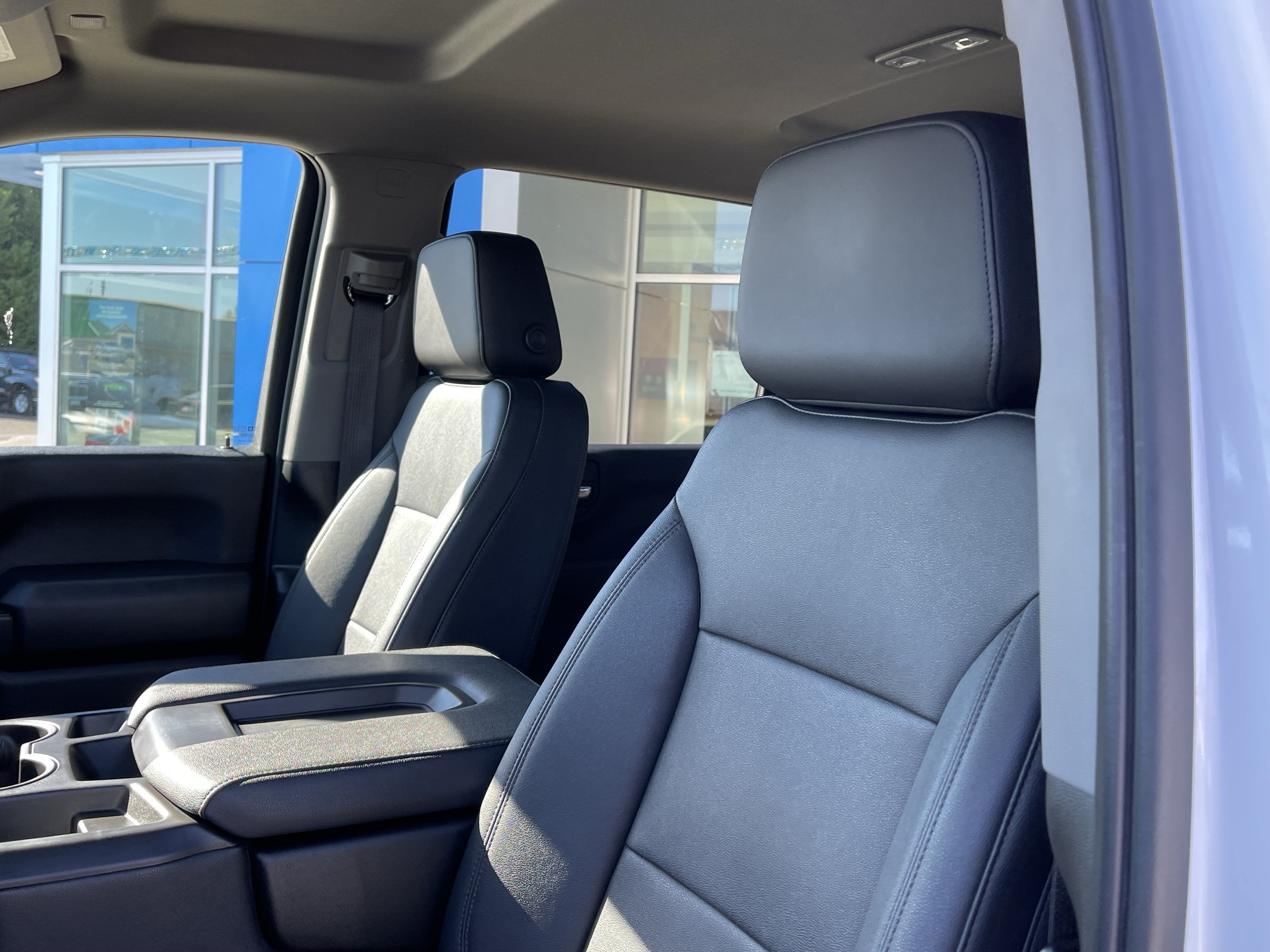 2023 GMC Sierra 2500HD Pro