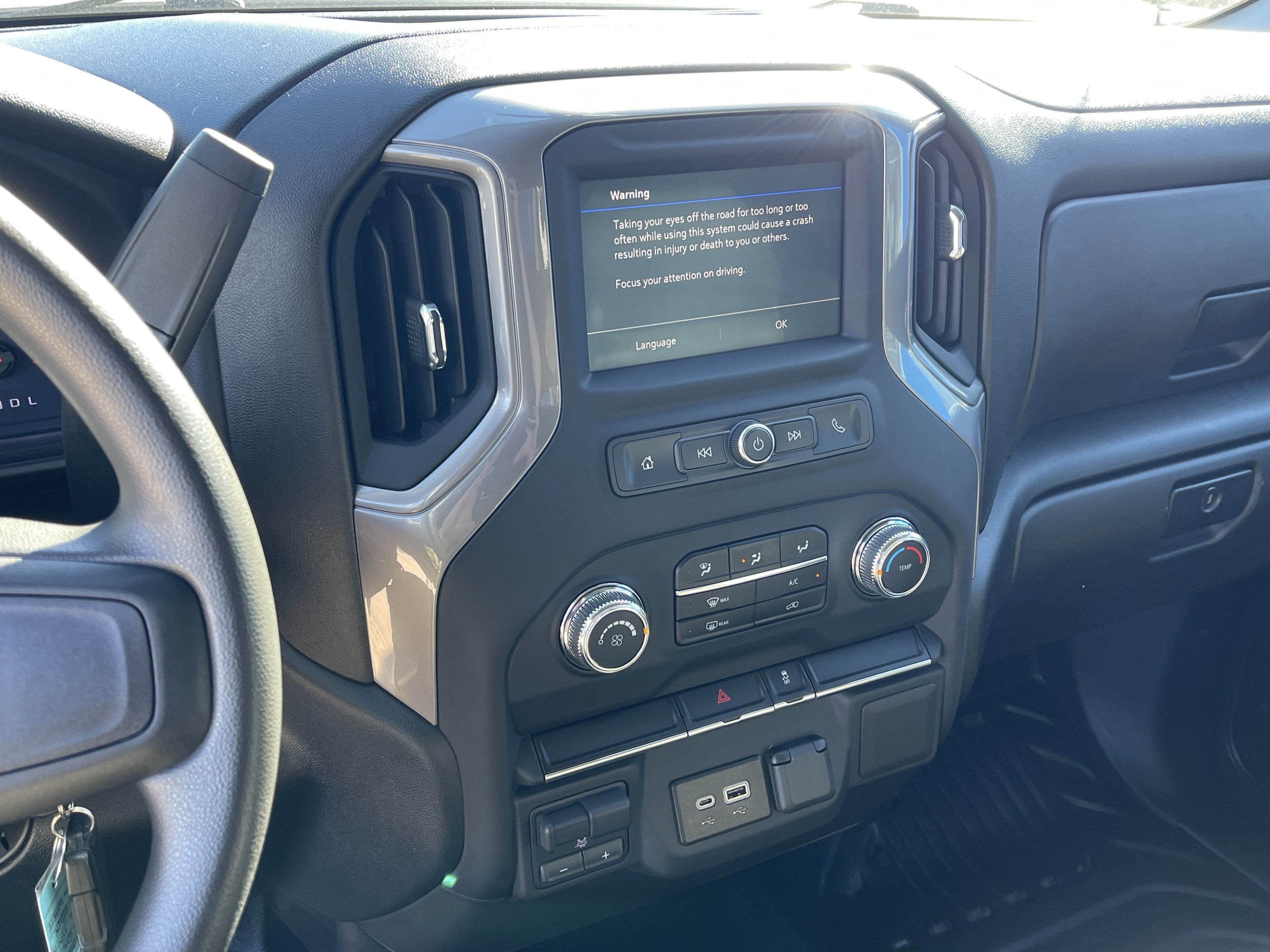 2023 GMC Sierra 2500HD Pro