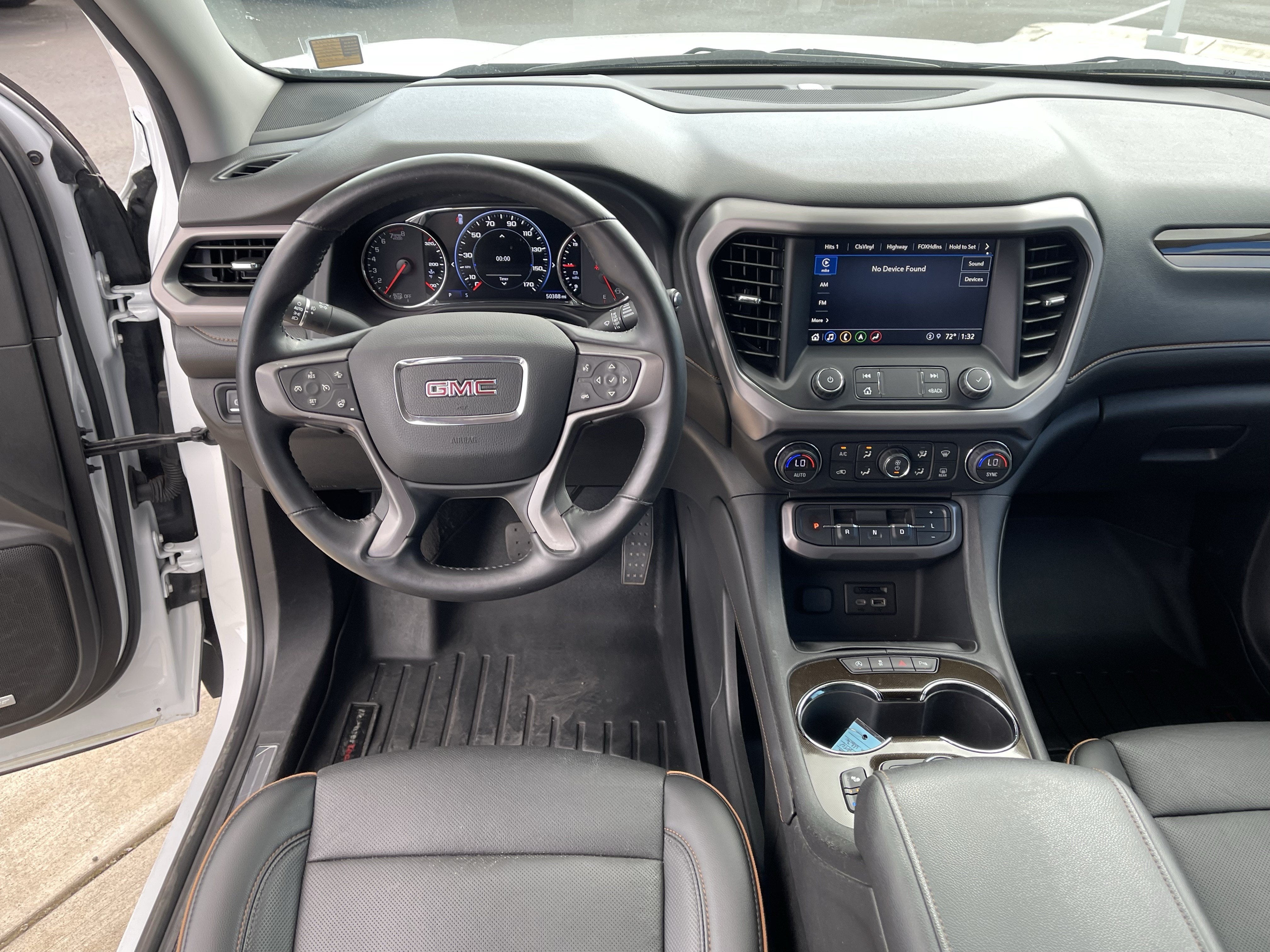2021 GMC Acadia AT4