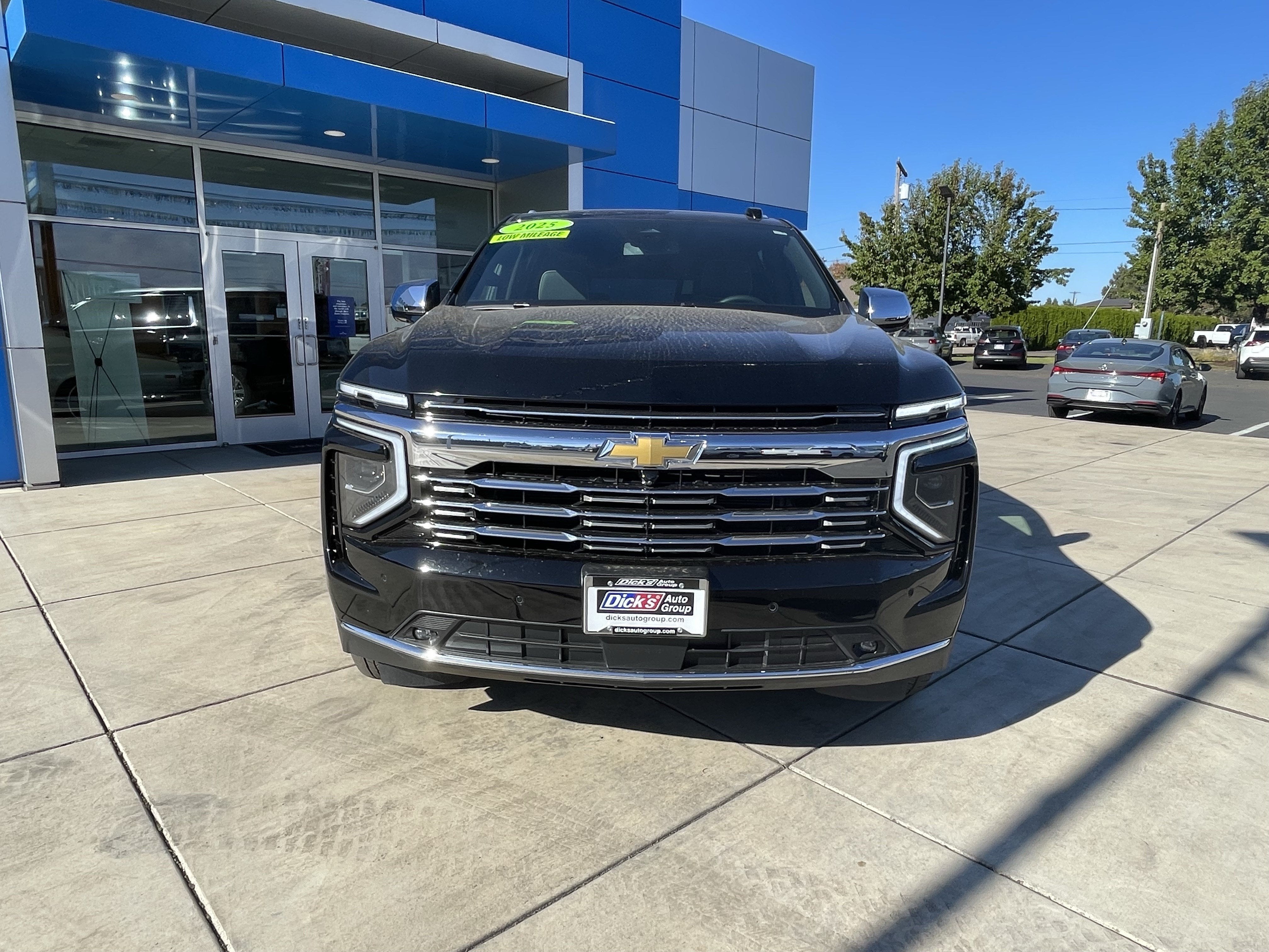 2025 Chevrolet Suburban Premier