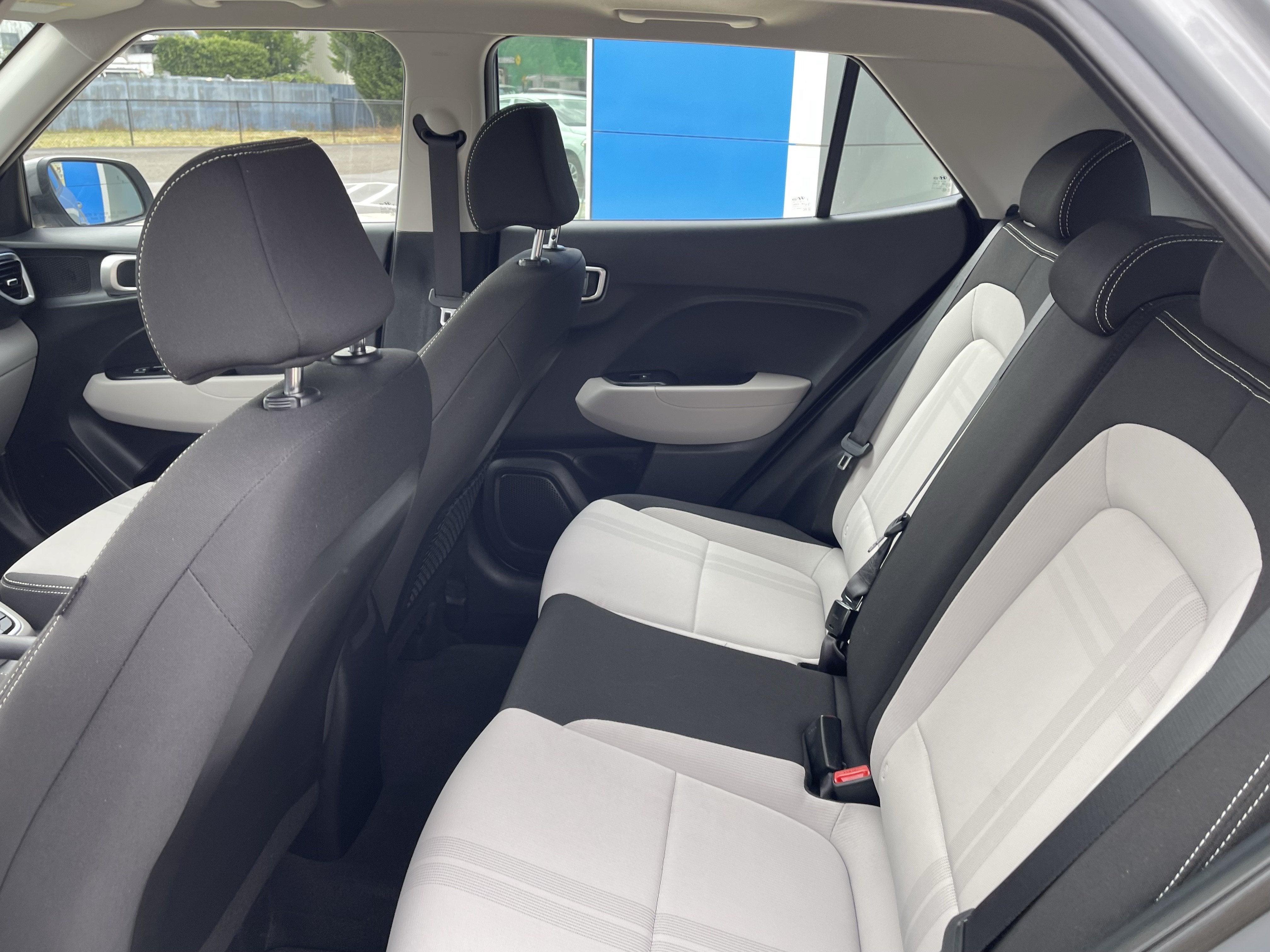 2023 Hyundai VENUE SEL