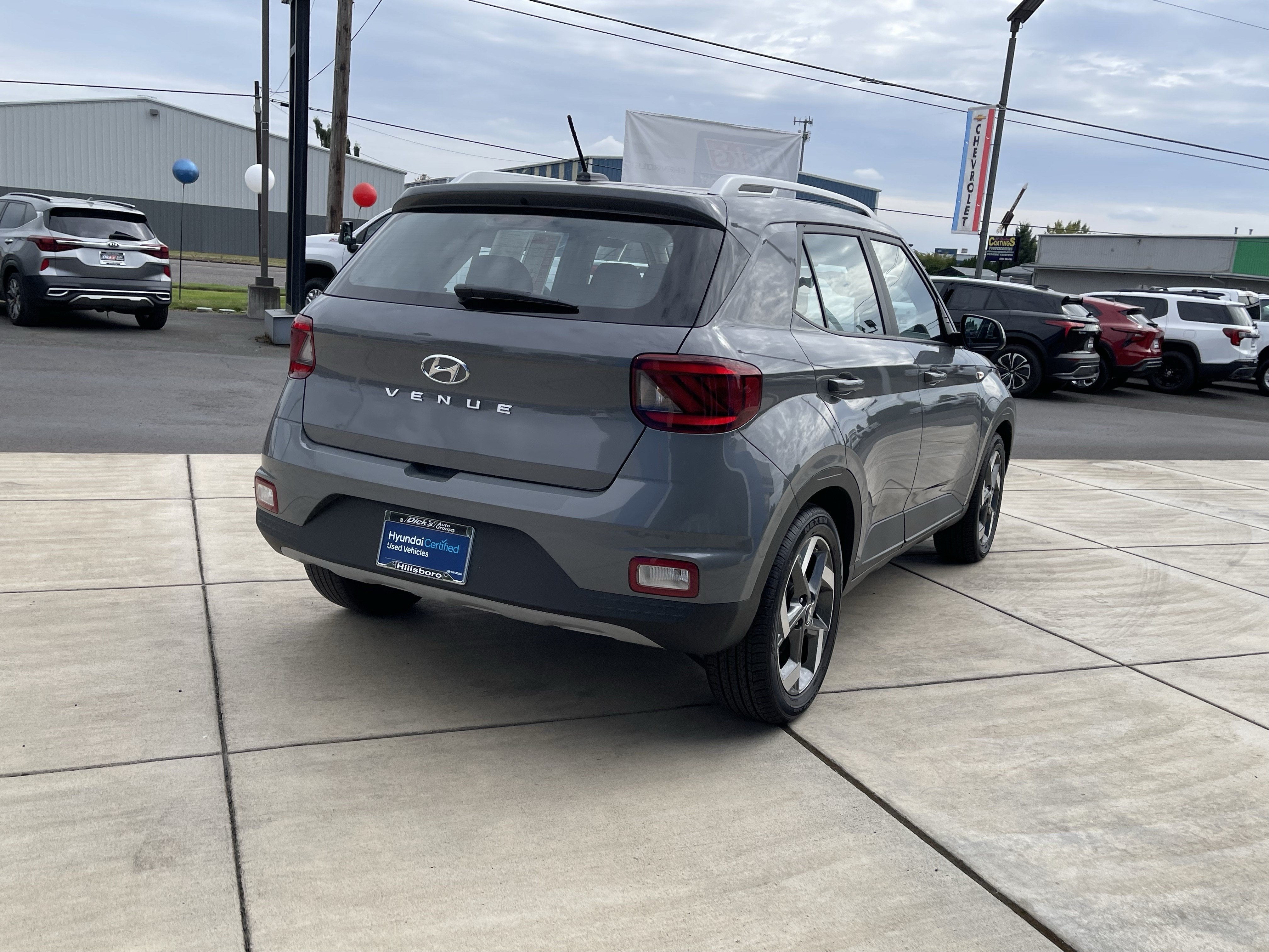 2023 Hyundai VENUE SEL